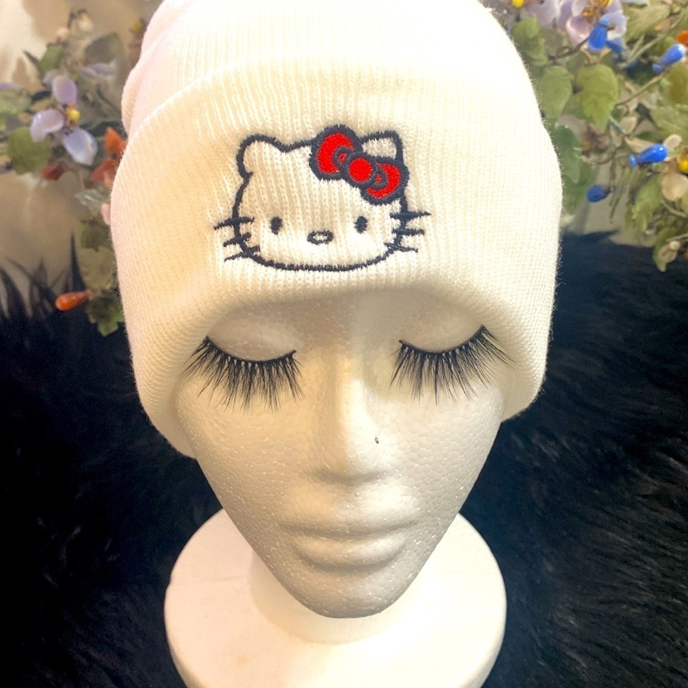 Hello Kitty white beanie Sanrio white Hello kitty ski bow kawaii snowboarding - Picture 3 of 7